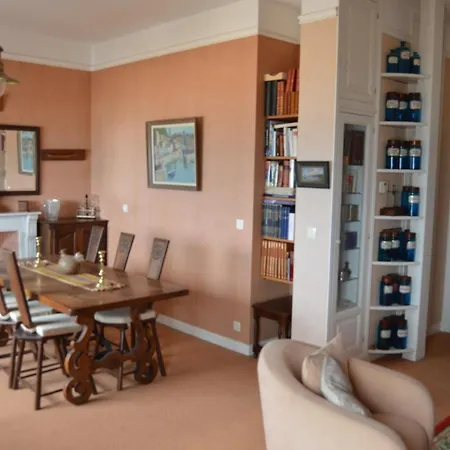 Ayenac * Saint-Jean-de-Luz