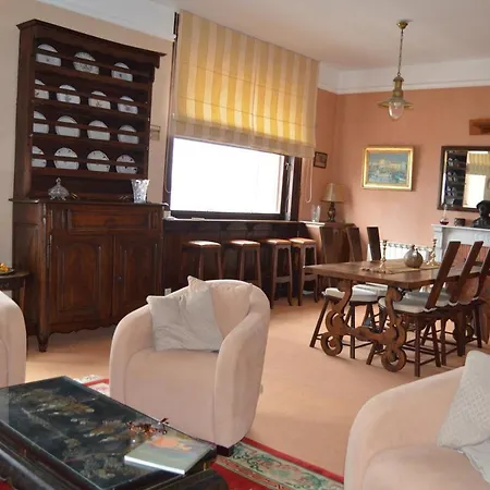 Ayenac Apartment *